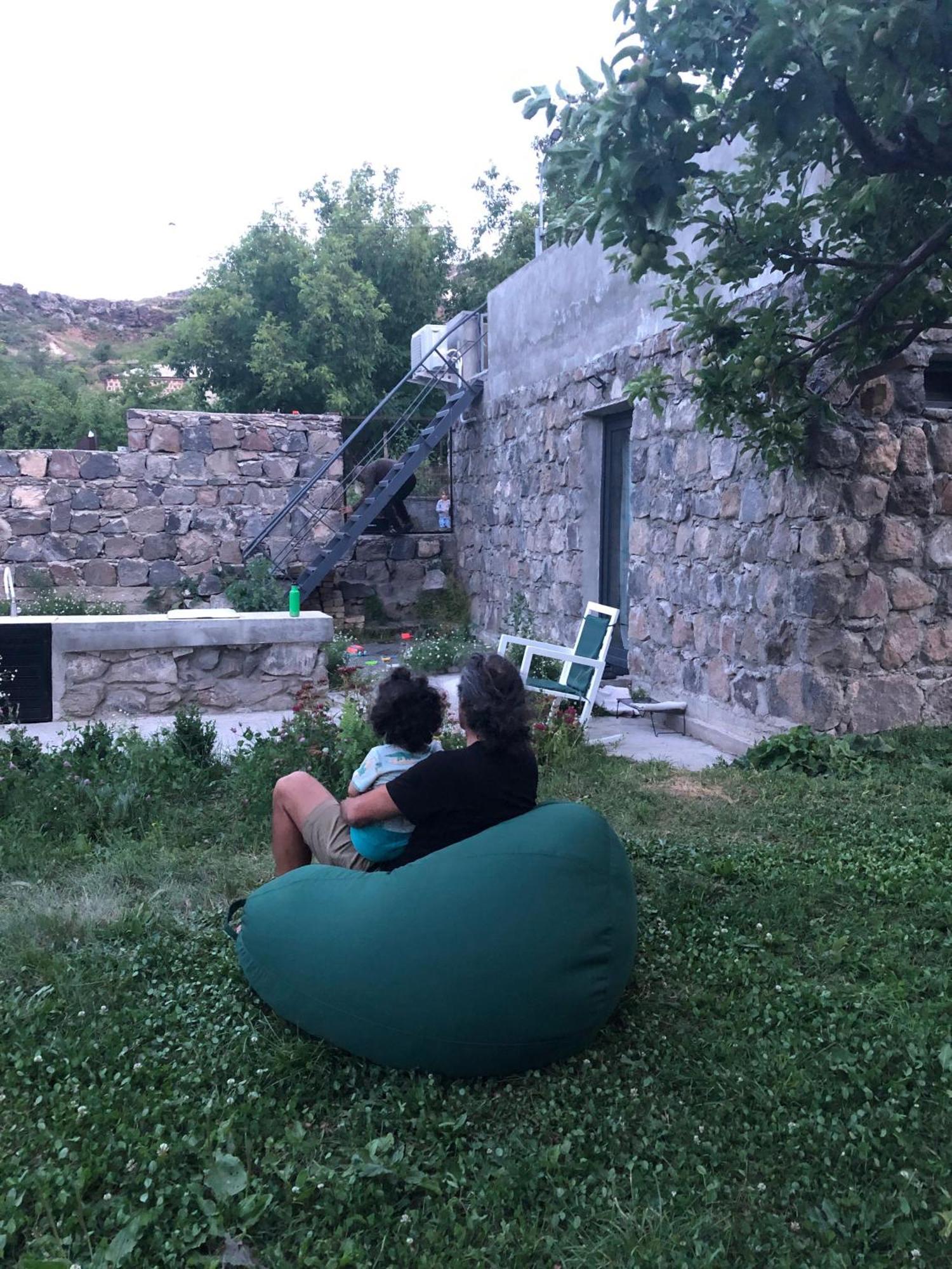 Zove Rural Cottage With Garden Views K'arashamb Εξωτερικό φωτογραφία